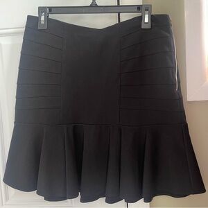 Ann Taylor Black Flouncy Banded Skirt, Size 8